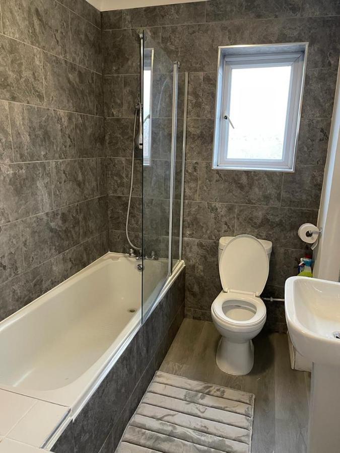Alder En-Suites Self-Catering With Private Shower 1 Southampton Zewnętrze zdjęcie