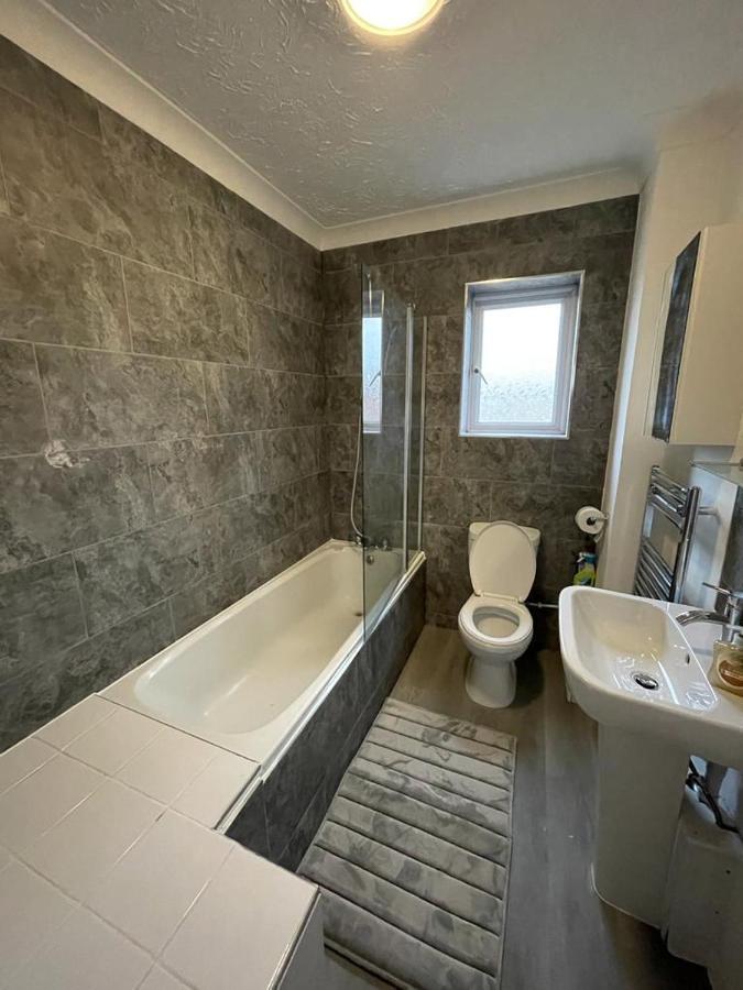 Alder En-Suites Self-Catering With Private Shower 1 Southampton Zewnętrze zdjęcie